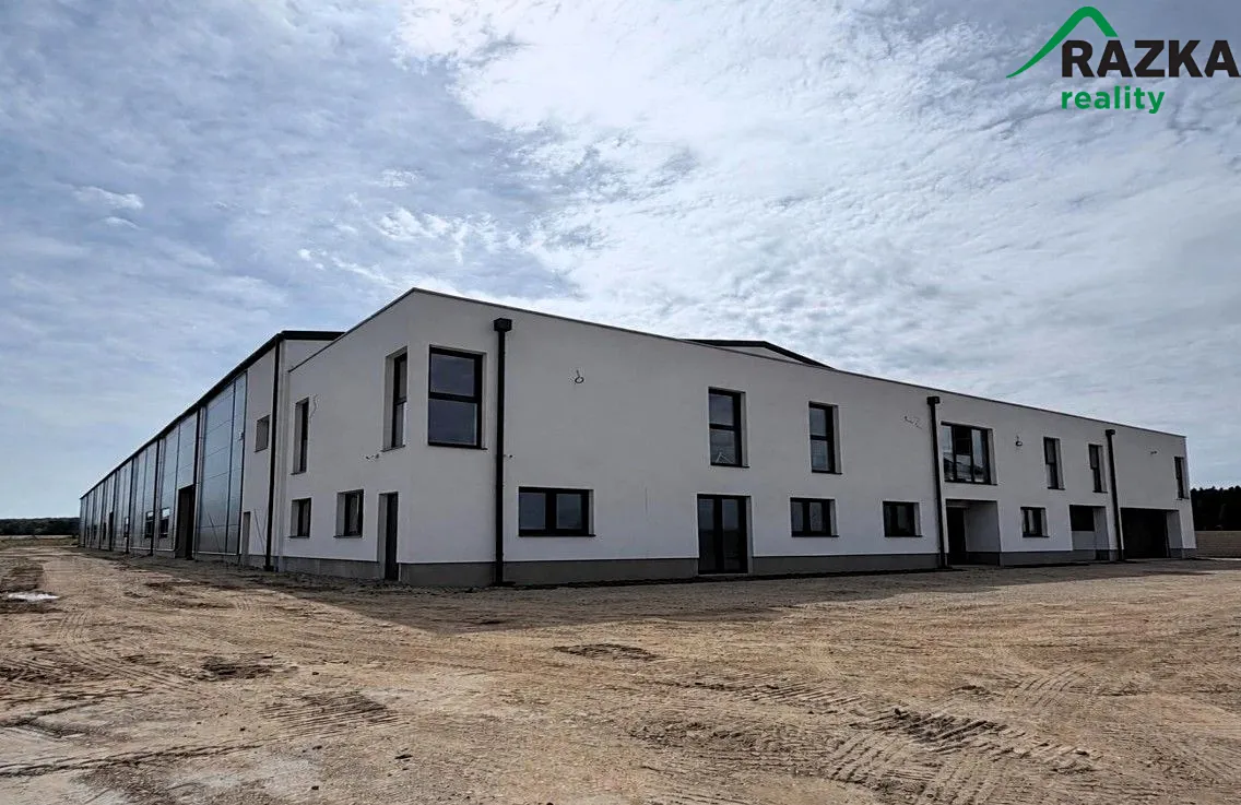 Pronájem výrobní haly, prostoru 4640 m²