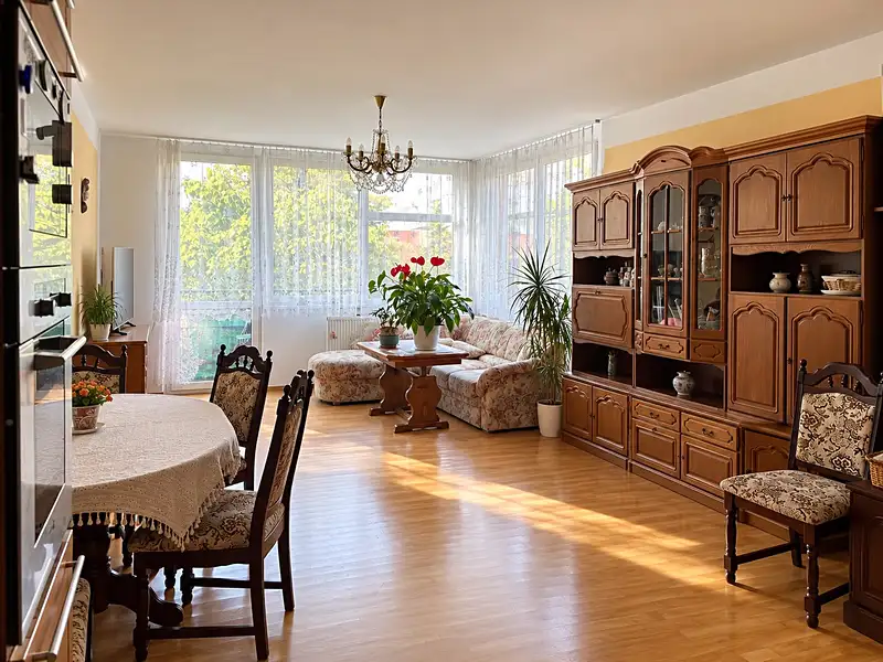 Pronájem bytu 3+kk 101 m², Praha – náhled fotky 2