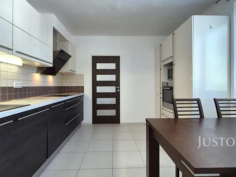 Pronájem bytu 3+1 79 m², Písek – náhled fotky 2