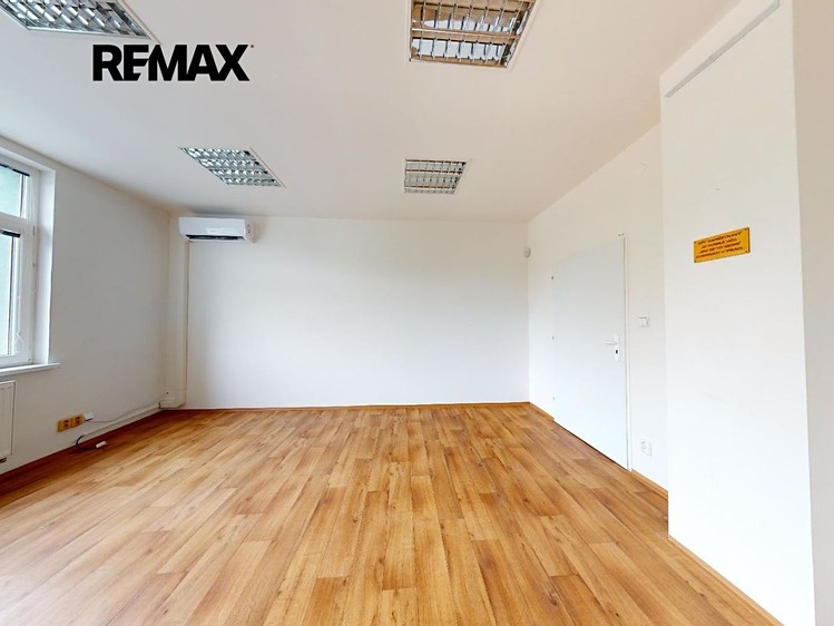 Комерційне приміщення в оренду, 25 м² (4 з 9)