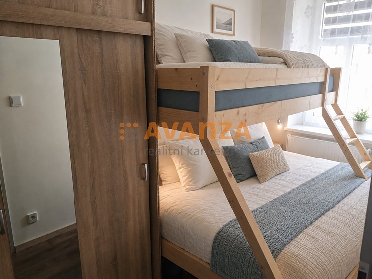 Комерційне приміщення на продаж, 261 м² (13 з 22)
