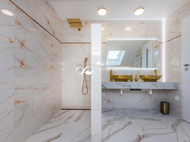 Будинок на продаж, 340 м² (40 з 60)