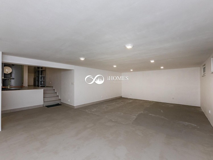 Будинок на продаж, 340 м² (42 з 60)