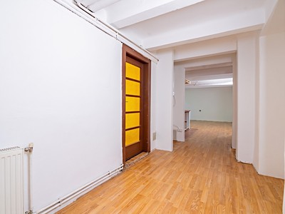 Prodej komerčního prostoru, 476 m² (3 z 31)