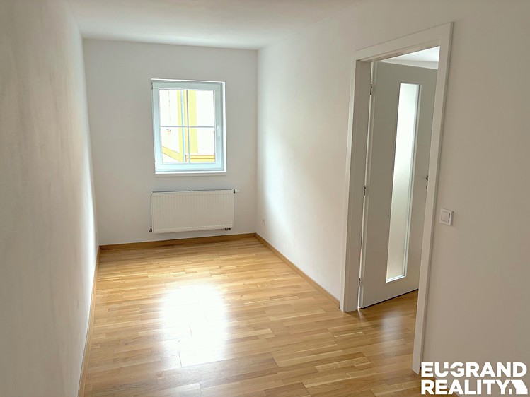 Квартира 3+kk в оренду, 80 м² (14 з 17)