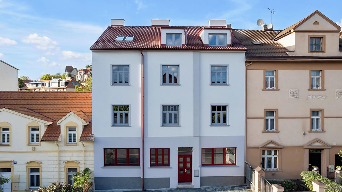 Prodej bytu 3+kk 78 m², Praha – fotka 1 z 3