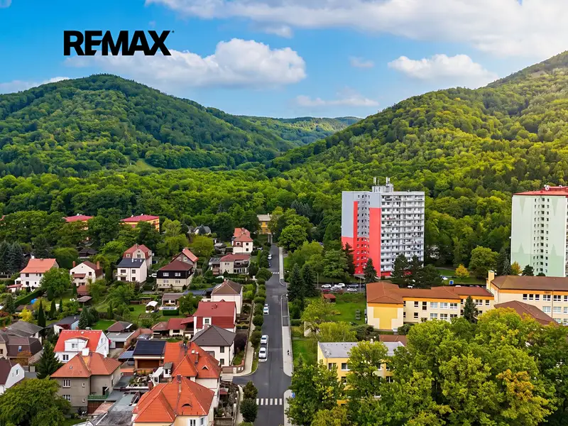 Prodej bytu 2+1 55 m², Osek – náhled fotky 3