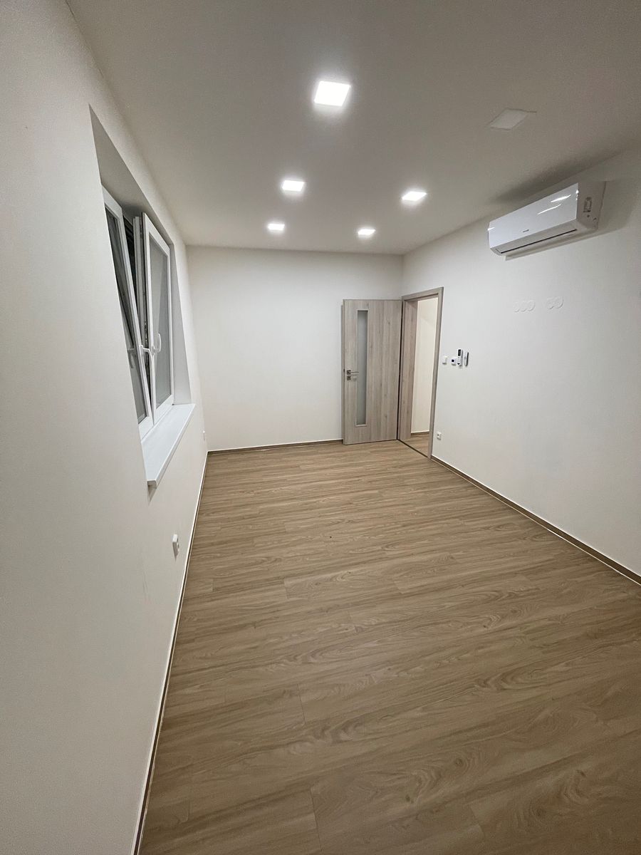 Pronájem bytu 2+1 61 m², Olbramovice – fotka 1 z 3