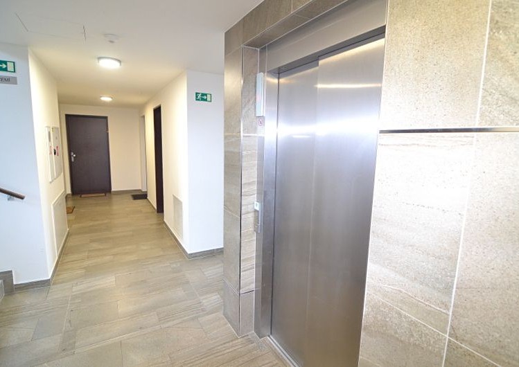 Квартира 2+kk на продаж, 55 м² (21 з 26)