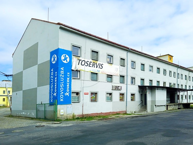 Pronájem bytu 2+kk, 45 m² (1 z 8)