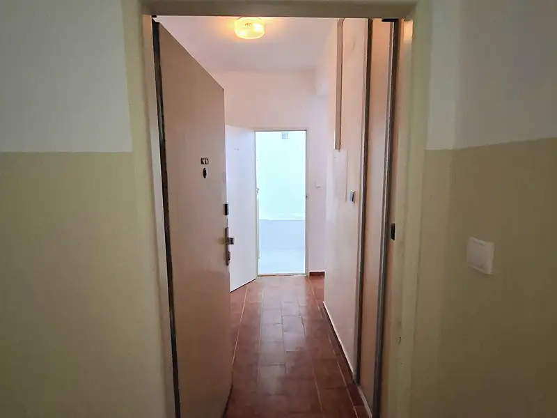 Prodej bytu 3+1 70 m², Praha – náhled fotky 2