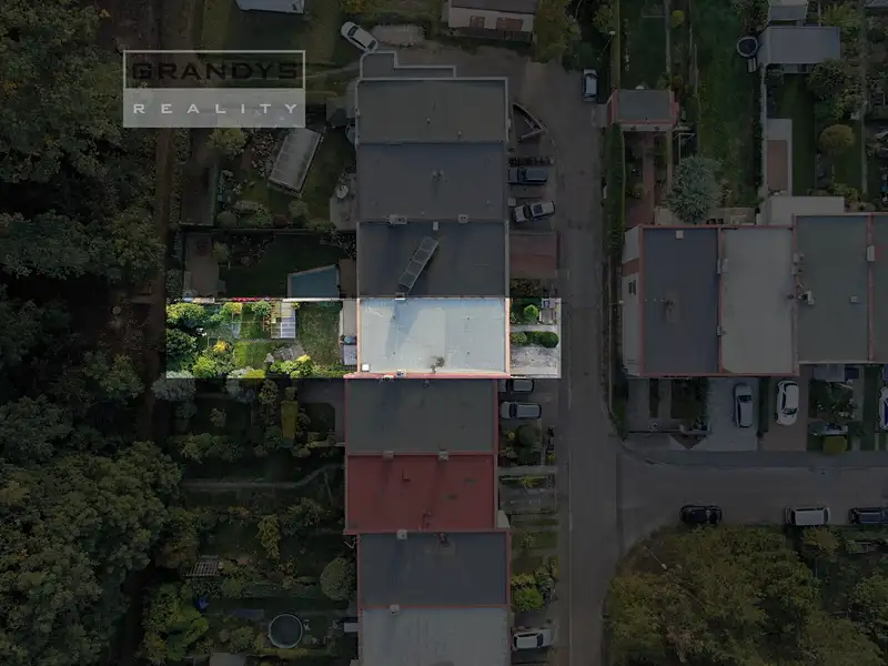Prodej rodinného domu 235 m², pozemek 279 m², Pardubice – náhled fotky 3