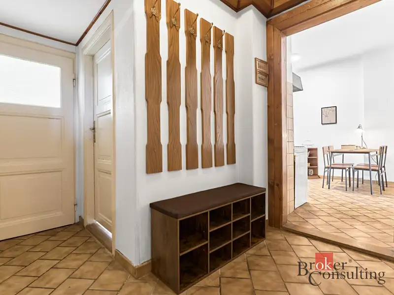 Prodej bytu 5+1 105 m², Karlovy Vary – náhled fotky 3