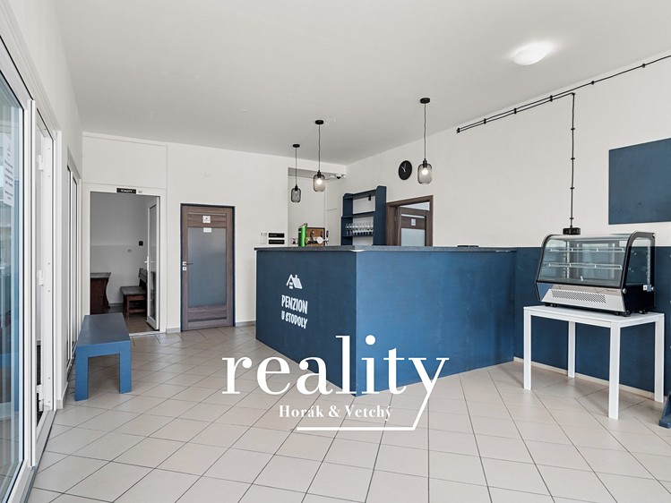 Prodej komerčního prostoru, 564 m² (21 z 55)
