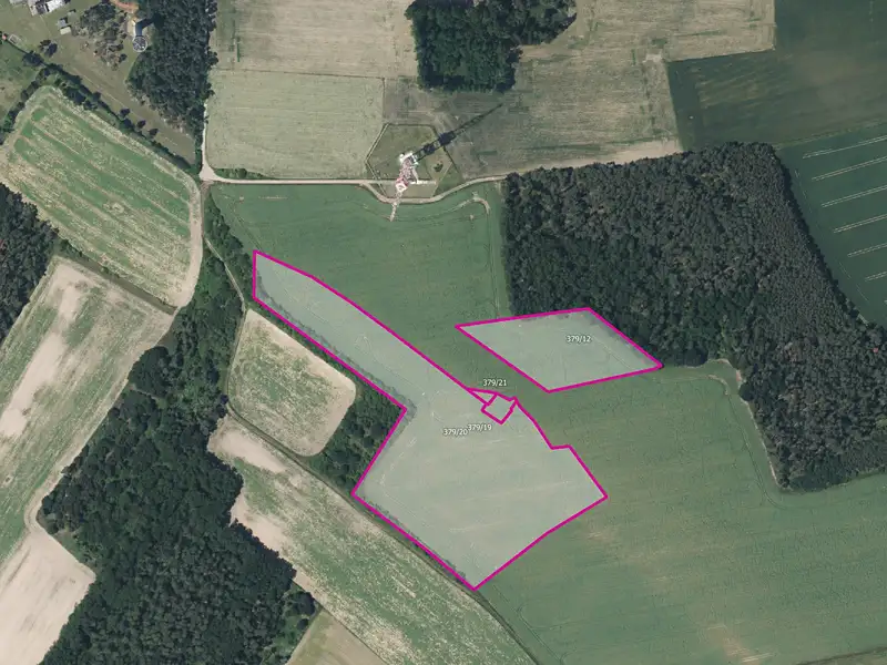 Prodej pole 46020 m², Lhotka – náhled fotky 1