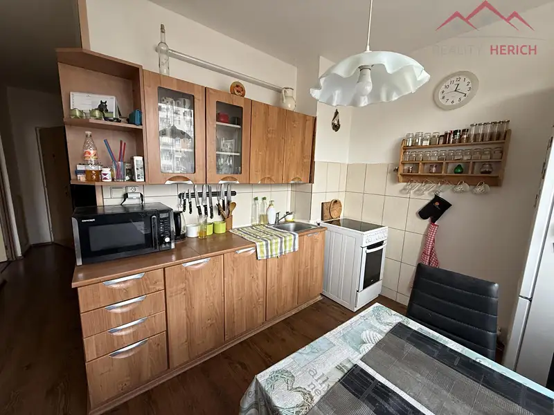 Prodej bytu 2+1 62 m², Chomutov – náhled fotky 3