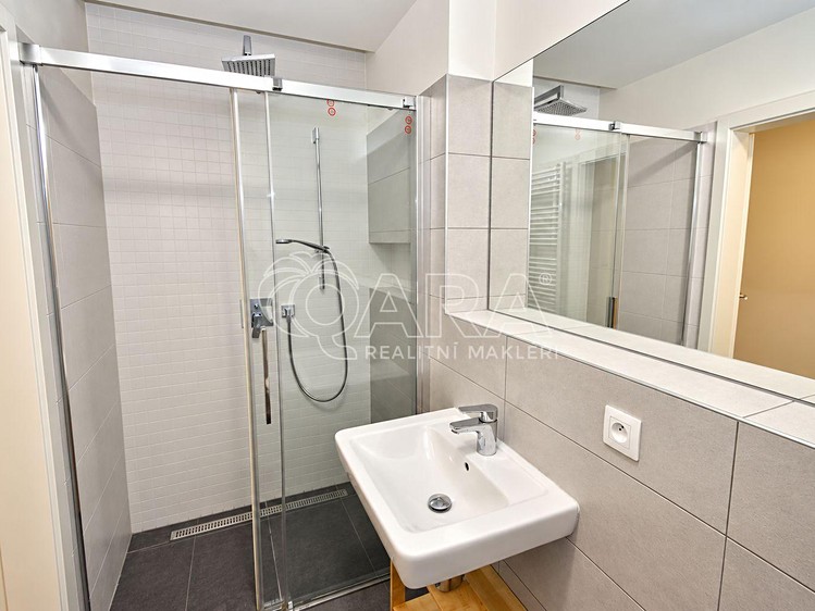 Prodej bytu 2+kk, 59 m² (12 z 18)