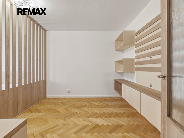 Wohnung 1+1 zum Kauf, 37 m² (4 von 18)