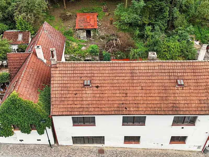 Prodej rodinného domu 180 m², pozemek 2329 m², Karlštejn – náhled fotky 3