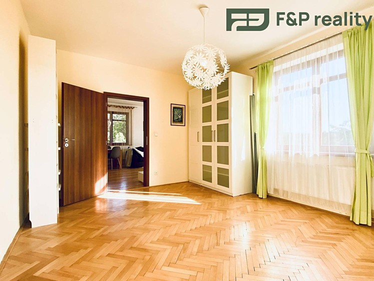 Pronájem bytu 4+1, 103 m² (10 z 21)