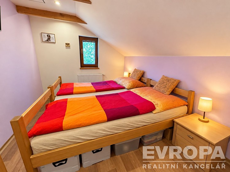 Prodej domu, 76 m² (6 z 12)