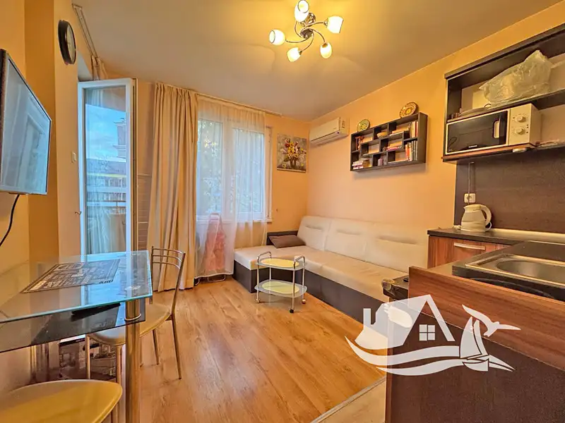 Prodej bytu 2+kk 41 m², Nesebar – náhled fotky 1