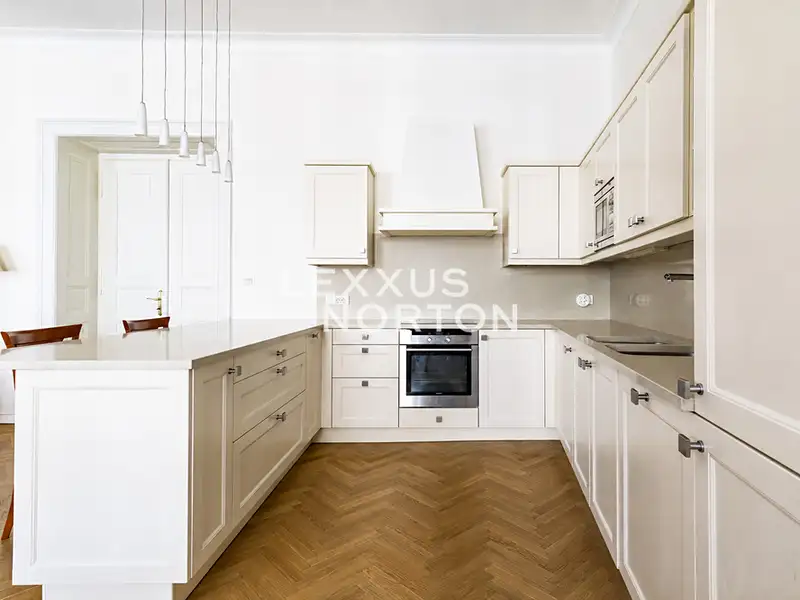 Prodej bytu 4+kk 130 m², Praha – náhled fotky 3