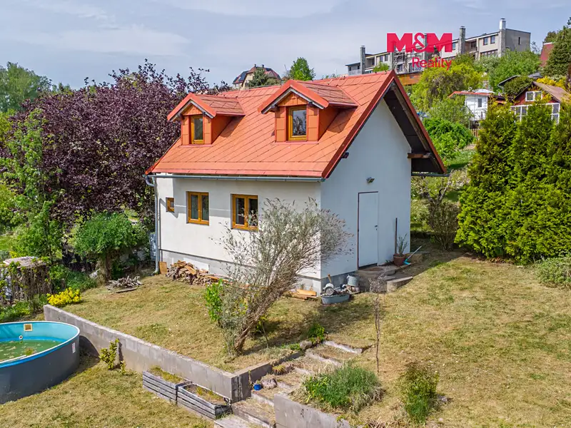 Prodej chaty 40 m², pozemek 420 m², Nový Bor – náhled fotky 1