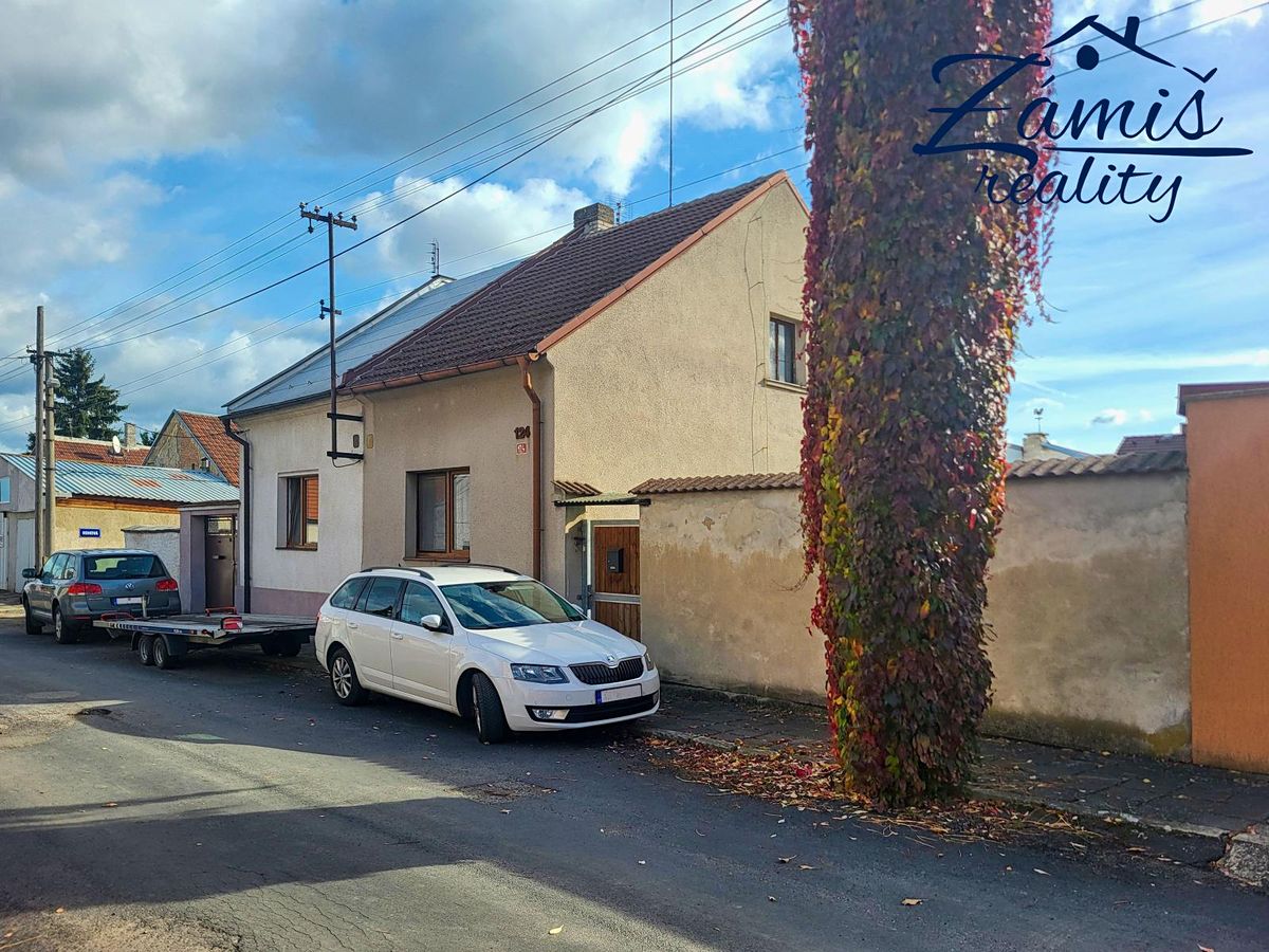Prodej rodinného domu 87 m², pozemek 349 m², Pchery – fotka 1 z 3