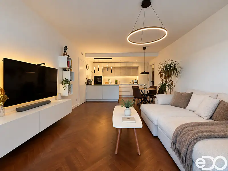 Pronájem bytu 2+kk 64 m², Praha – náhled fotky 1