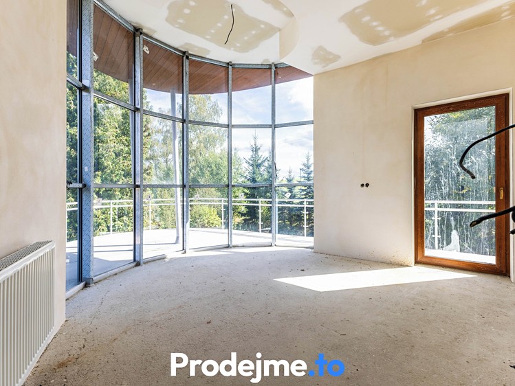 Комерційне приміщення на продаж, 3 160 м² (17 з 47)