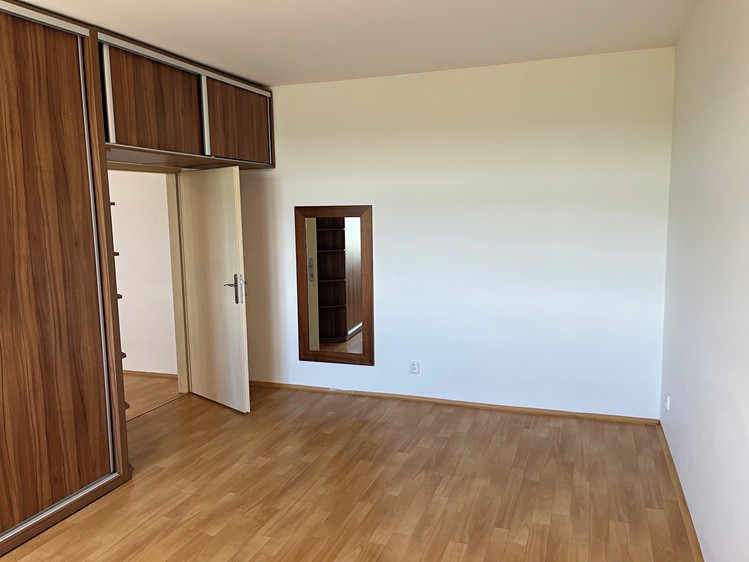 Prodej bytu 2+1, 56 m² (10 z 20)