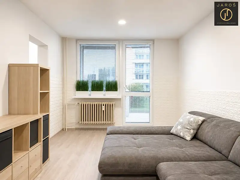 Pronájem bytu 2+1 60 m², Praha – náhled fotky 2