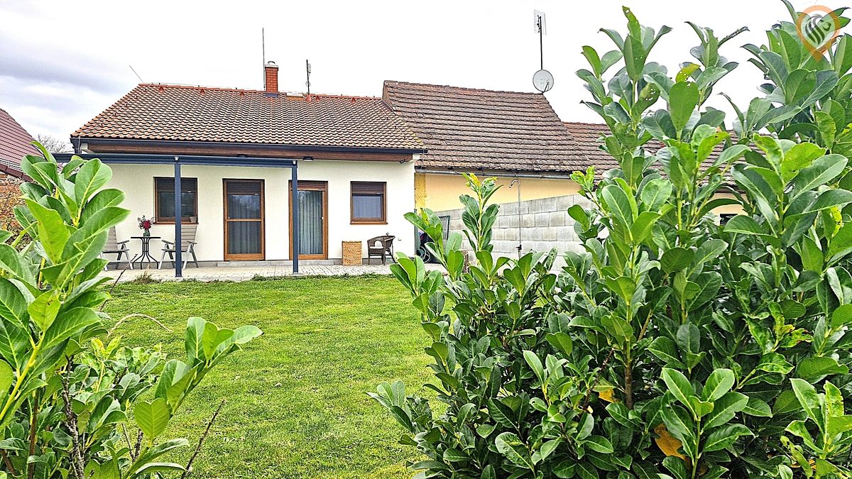 Prodej rodinného domu 70 m², pozemek 901 m², Dolní Lukavice – fotka 1 z 3