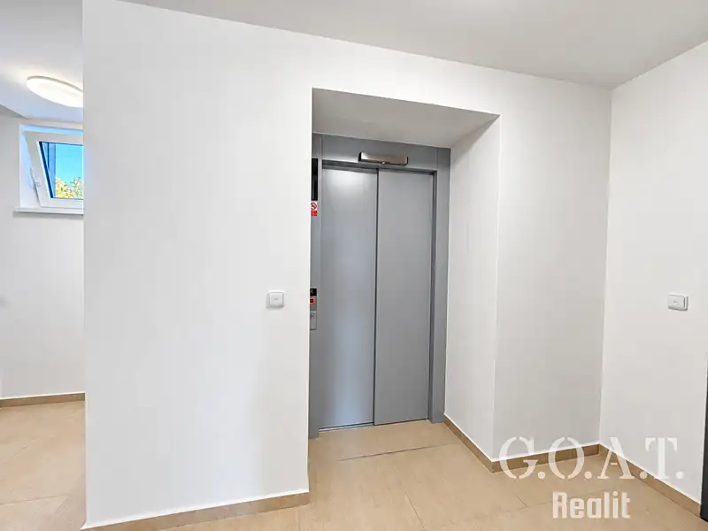 Prodej bytu 2+kk 56 m², Klatovy – náhled fotky 3