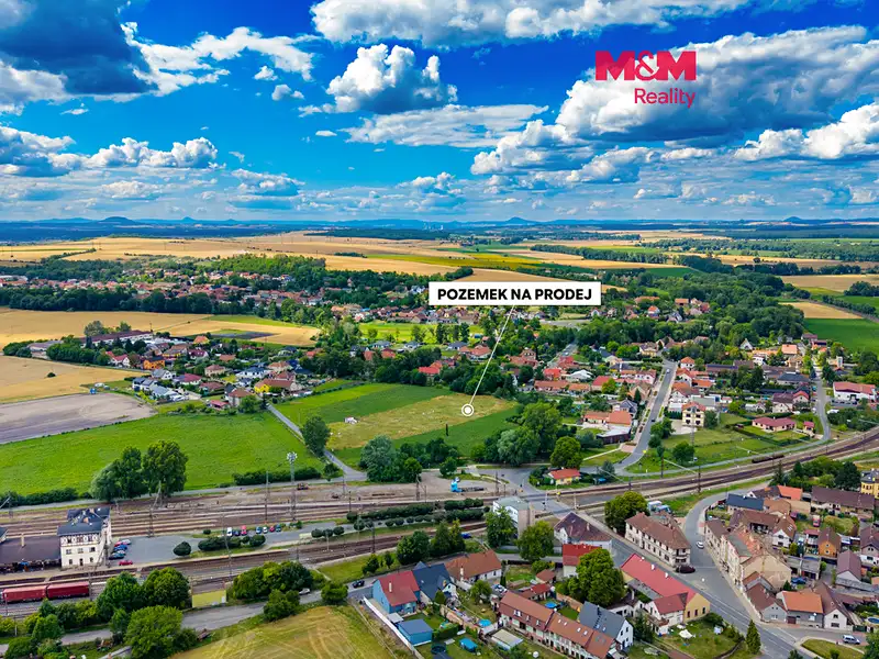Prodej stavebního pozemku 816 m², Všetaty – náhled fotky 1