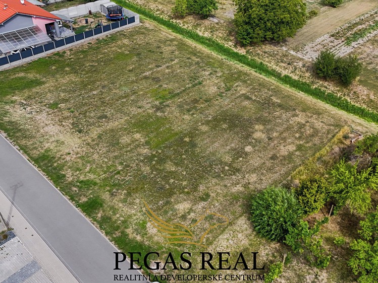 Grundstück zum Kauf, 1.001 m² (2 von 4)