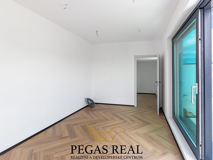 Prodej bytu 2+kk, 51 m² (7 z 14)