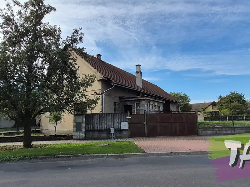 Prodej rodinného domu 202 m², pozemek 1307 m², Křečkov – náhled fotky 2