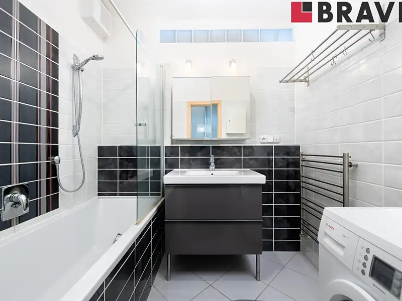 Pronájem bytu 2+kk 60 m², Brno – náhled fotky 3