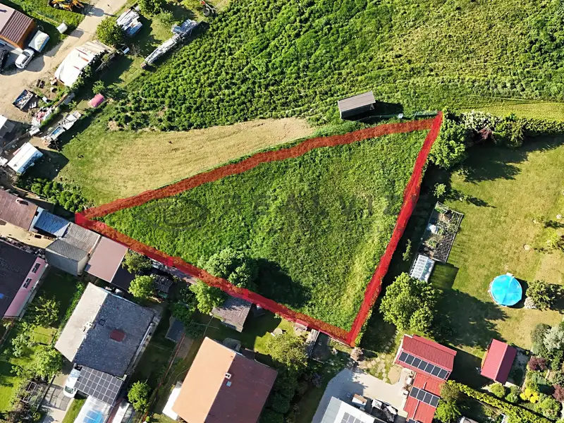 Prodej stavebního pozemku 1203 m², Dubičné – náhled fotky 1