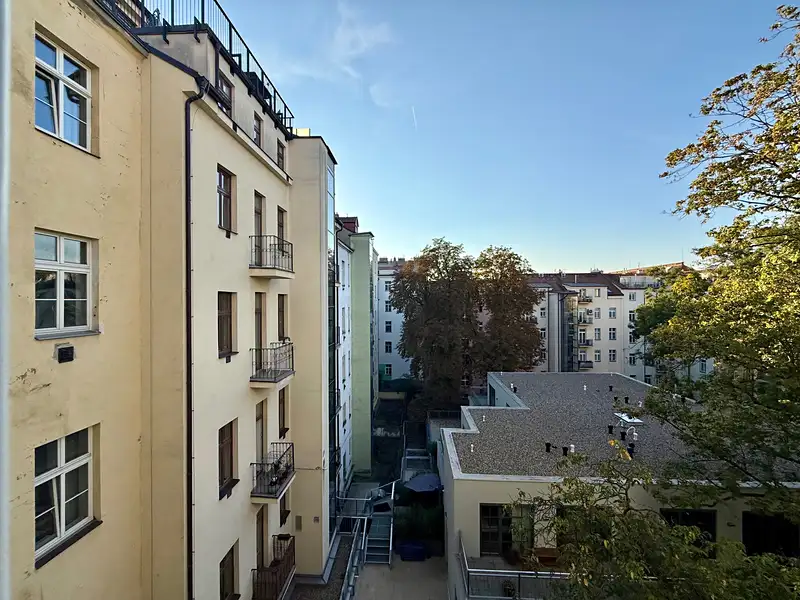 Pronájem bytu 2+1 78 m², Praha – náhled fotky 2