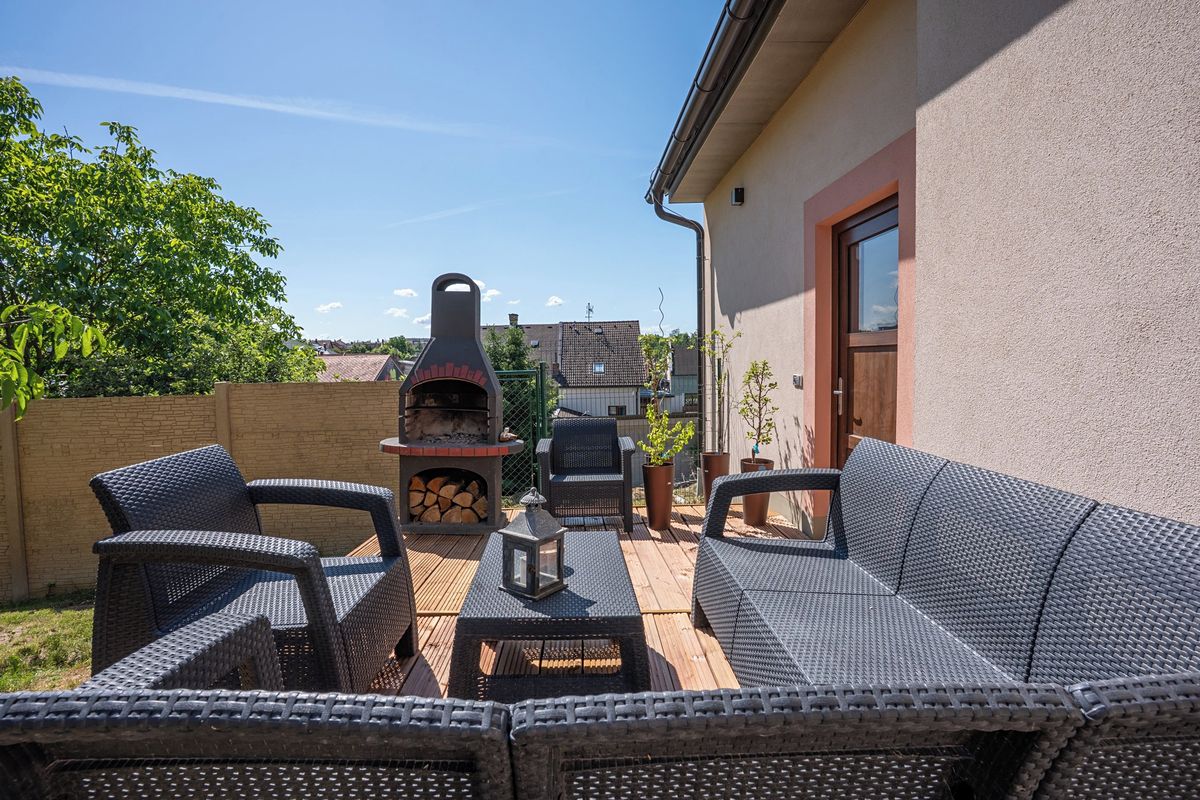 Prodej rodinného domu 105 m², pozemek 1117 m², Solnice – fotka 1 z 3