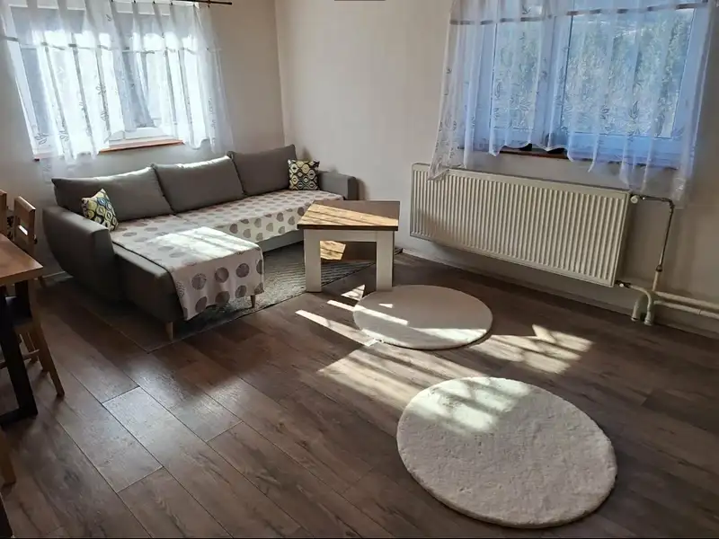 Prodej rodinného domu 180 m², pozemek 595 m², Bílá – náhled fotky 3