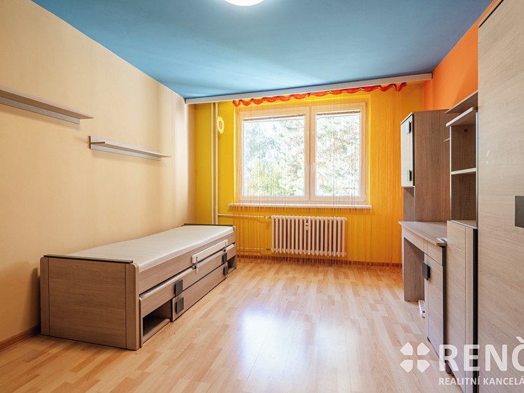 Pronájem bytu 3+1, 74 m² (6 z 17)