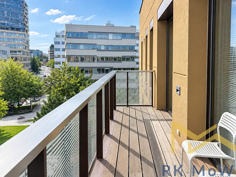 Pronájem bytu 2+kk 64 m², Praha – náhled fotky 1