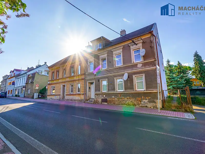 Prodej činžovního domu 221 m², Dubí – náhled fotky 2