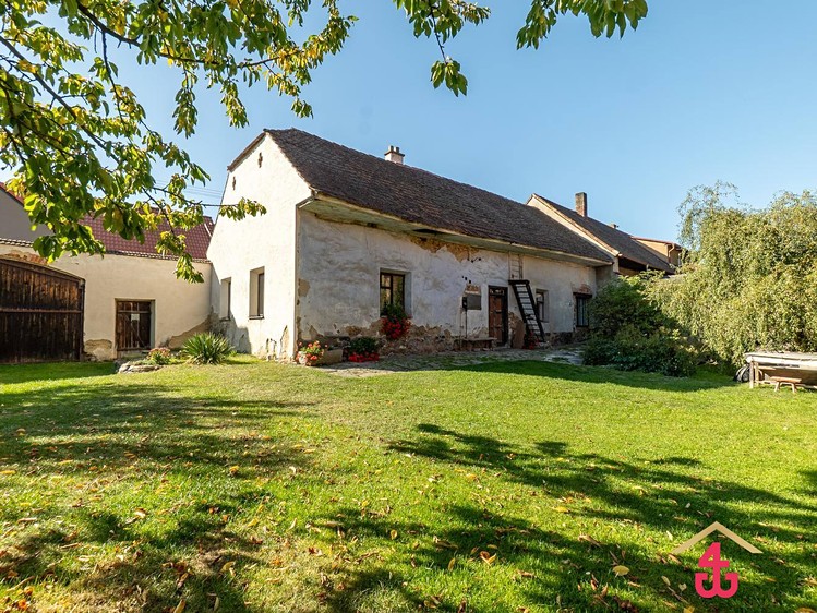 Prodej nemovitosti, 74 m² (1 z 16)