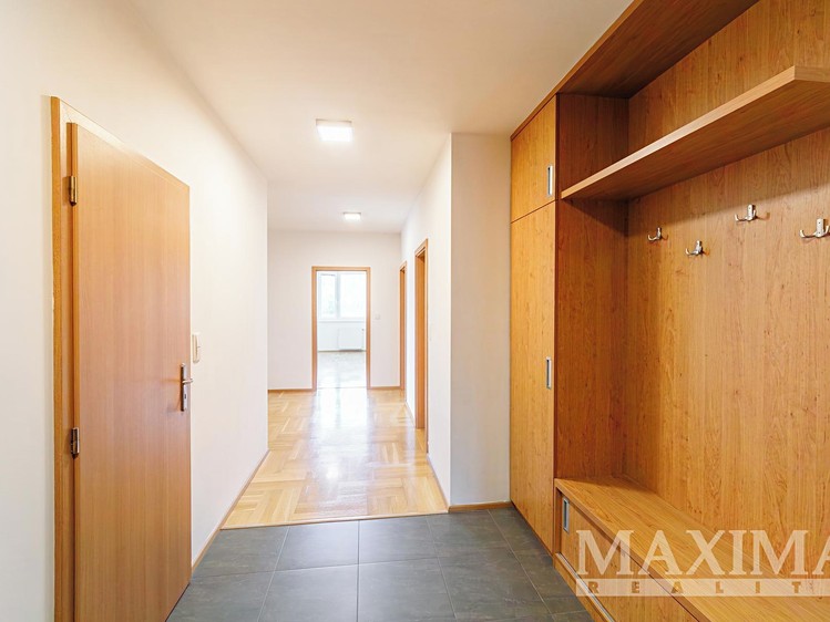 Квартира 4+kk в оренду, 117 м² (17 з 30)