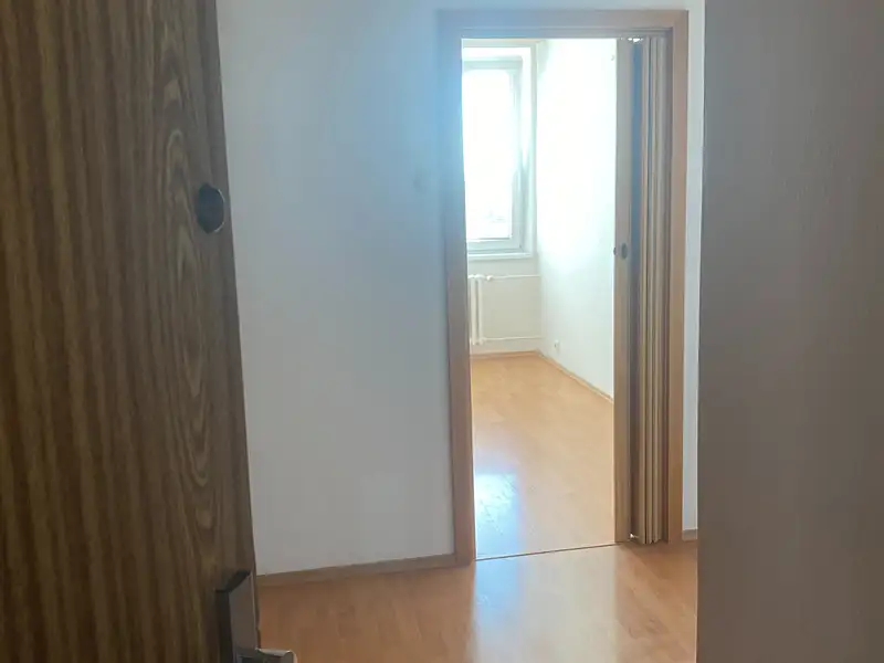 Pronájem bytu 2+kk 40 m², Roudnice nad Labem – náhled fotky 3